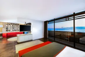 Nirvana Cosmopolitan Hotel - Convention & Sports Center - Habitación