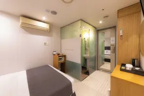 Hotel Cozy Myeongdong - Camera