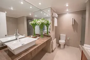 Hotel RP - Bathroom