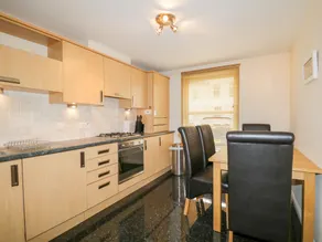 7 Riverside Gardens - Intérieur