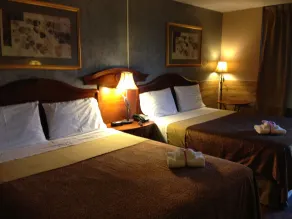 Niagara Parkway Court Motel - Zimmer