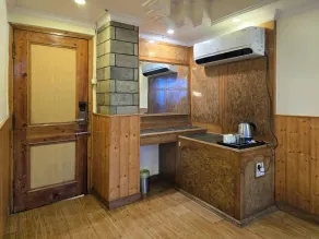 Anandam Near Mall Road - Room