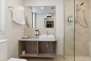 Brookside Motel - Baño