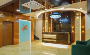 Sri Krishna Inn - Kempegowda Airport Bangalore - Room
