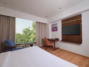 Regenta Place Ahmedabad - Vue de la chambre