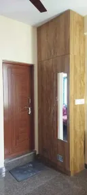S G R Paradise - Room