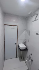 Hotel Icon - Bathroom