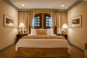 Best Western Plus Sunset Plaza Hotel - Chambre
