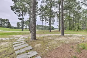 Resort-Style Condo on Golf Course w/ Pool Access - Interiør