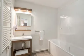 Appart'City Confort Mulhouse - Bathroom