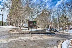 Single-Story Fairfield Bay Condo w/ Deck! - Interiør