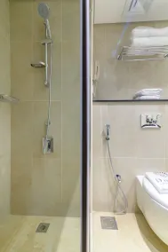 Dhafra Beach Hotel - Bathroom