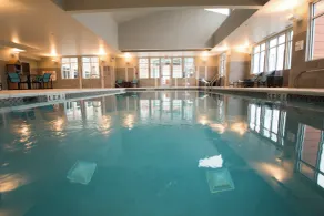 Residence Inn by Marriott Omaha West - Pool