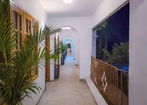 Madras Chronicle Bay Resort & Spa - Lobby