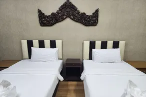 Kim Hotel At Bangplong - Rom