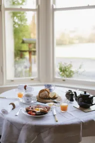 Lough Bawn House - Restaurant