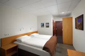 Hotel Cabin - Room