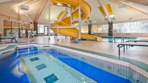 Pocaterra Inn & Waterslide - Piscine