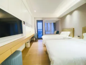Rho Hotel柔居Shenzhen World Exhibition and Convention Center Qianhai Snow World - Room