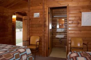 Virginian Resort - Room