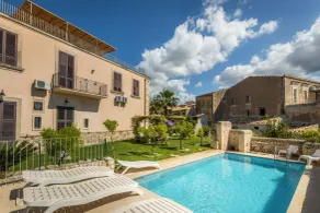 Villa Rosaria Rooms - Pool