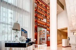 Churchill Suites Monte Carlo Miami Beach - Entrée intérieure