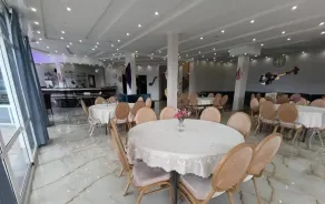 GUITAR PALACE - Chambres d'hôtes - Restaurant