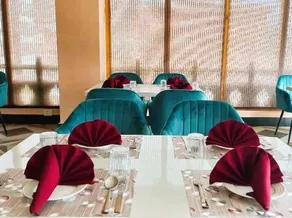 Green Valley Boutique - Restaurant