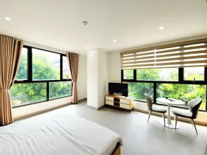 The LuxHomes Royal Apartment 193 Văn Cao - Værelse
