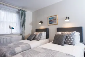 The Kingswood Hotel - Room
