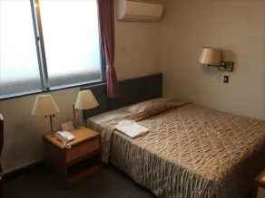 Sunrise Hotel Okinawa-どこか懐かしいレトロ宿軽朝食付 - Chambre