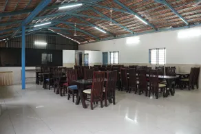 Royal Roots Resorts - Restaurant
