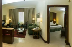 City Seasons Suites - Chambre