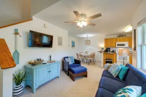 Near Ocean: Buxton Townhome w/ Patio! - Intérieur