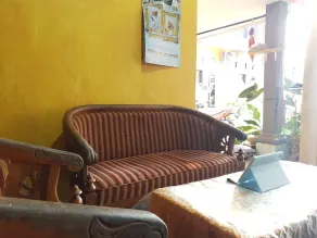 Hotel O Kos Haji Jakfar SyariahNearPancoran mas 25 - Recepción