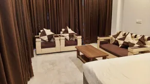 Kumaon Oasis - Interior
