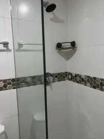 bayfront - Bathroom
