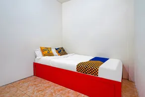 SPOT ON 91993 Pondok Hs Padalarang Syariah - Chambre