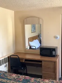 Crestview Motel Inc - Værelse