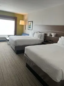 Holiday Inn Express & Suites Mobile - University Area by IHG - Quarto
