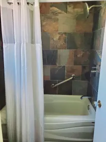 Port-O-Call Inn - Salle de bain