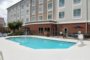 Holiday Inn Express & Suites - Valdosta by IHG - Pool