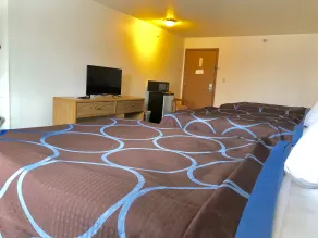 Super 8 by Wyndham Escanaba - Chambre