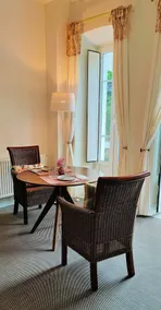 HOTEL GASTRONOMICO ARAUCARIA - Wohnbereich
