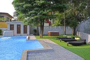 Meritas Countryside Resort Lonavala - Pool