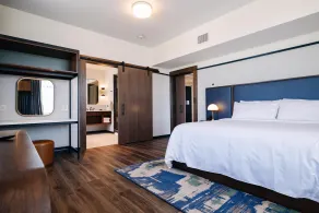 The Hotel Rambler Montgomery, Tapestry Collection By Hilton - Room