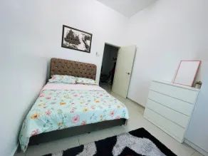 Spacious Family Homestay in Durian Tunggal with Private Pool - Værelse