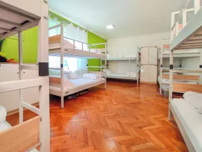 Whole Wide World Hostel - Værelse