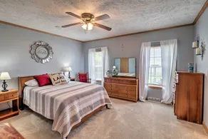 Lyndonville Home w/ Fire Pit, Screened Patio & A/C - Interiör