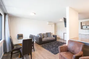 Lomond Lodge Motel & Apartments - Chambre